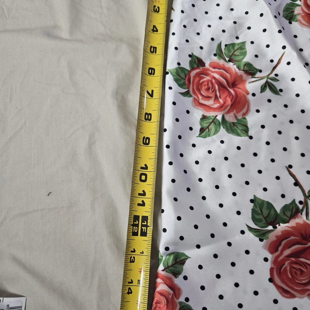 Life White‎ Rose Polka Dot A-Line Skirt Women's Medium New with Tags